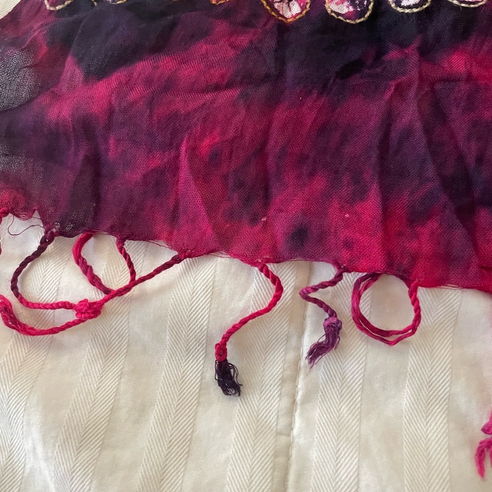 Light Scarf - Picture 4 of 5
